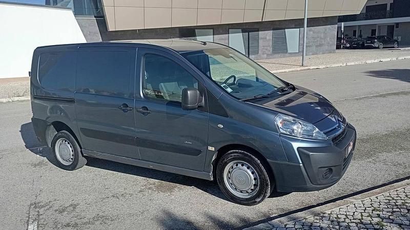 Cinzento Usado 2007 Citroën Jumpy | € 7.250 - Imagem 1/4