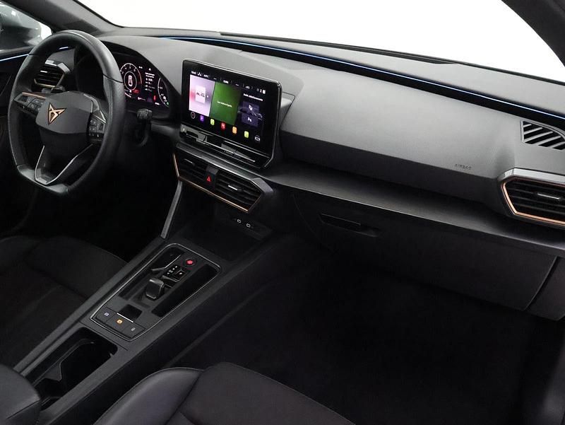 Usado Cupra Leon 150 HP (110 kW) 2024 Preto Carrinha