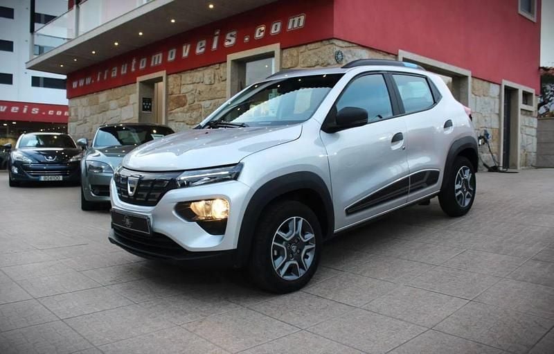 Cinzento Usado 2021 Dacia Spring Business Citadino | € 11.350 (Preço justo) - Imagem 1/4
