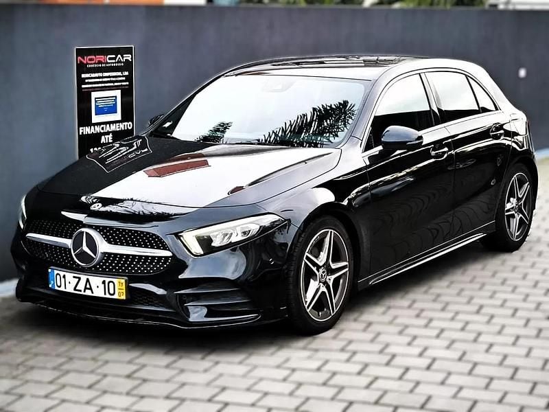 Preto Usado 2019 Mercedes A180 AMG line Citadino | € 22.950 (Caro) - Imagem 1/4