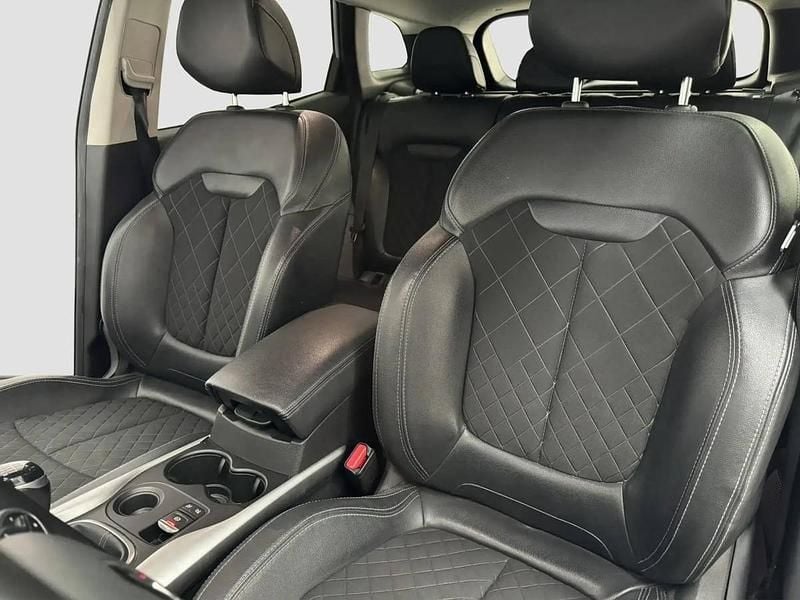 Usado Renault Kadjar Intens 140 HP (102 kW) 2021 Cinza SUV