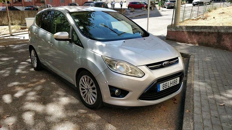 Usado 2011 Ford C-MAX Titanium Monovolume | € 6.290 - Imagem 1/4