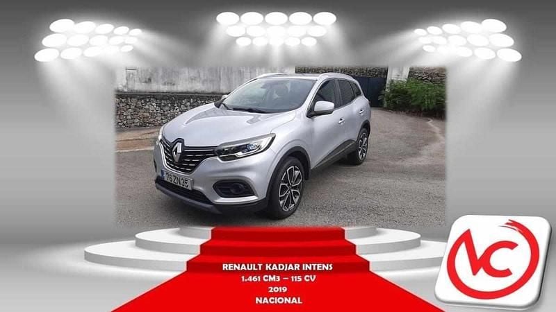 Usado Renault Kadjar Intens 115 HP (84 kW) 2019 Prateado SUV