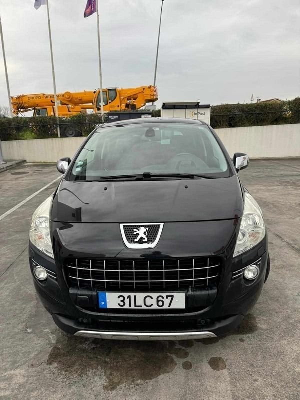 Preto Usado 2010 Peugeot 3008 Citadino | € 9.500 (Preço justo) - Imagem 1/4