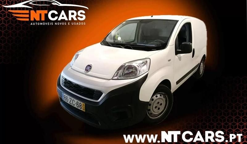 Branco Usado 2019 Fiat Fiorino Van | € 7.900 (Super Preço) - Imagem 1/4