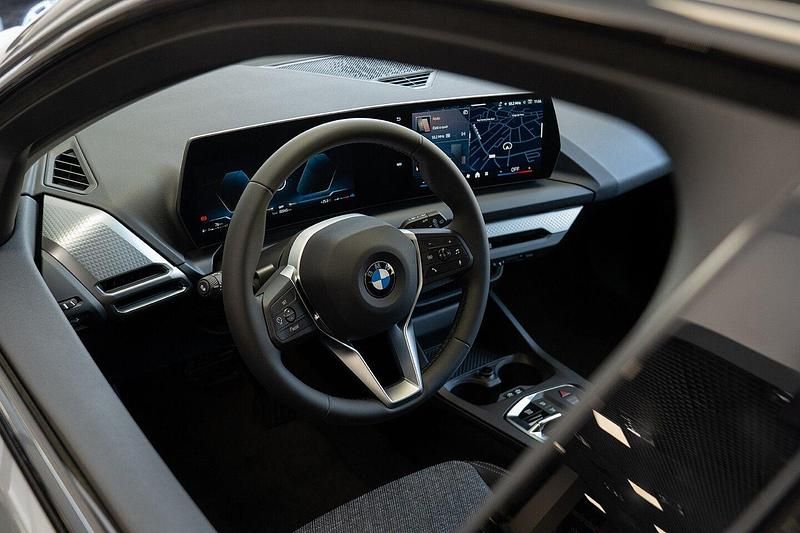 Novo BMW 116 122 HP (89 kW) 2025 Cinza Citadino