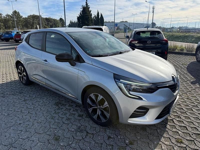 Cinza Usado 2023 Renault Clio V Evolution | € 16.990 (Preço justo) - Imagem 1/4