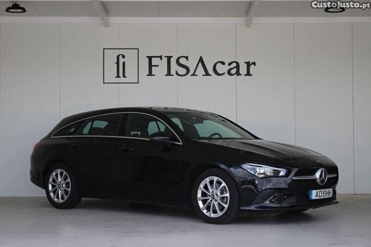 Preto Usado 2020 Mercedes CLA180 Shooting Brake Business Carrinha | € 27.700 (Preço justo) - Imagem 1/1