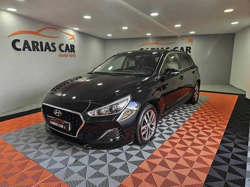 Preto Usado 2019 Hyundai i30 Style Carrinha | € 13.990 (Super Preço) - Imagem 1/4