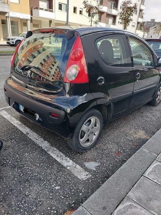 Usado 2006 Peugeot 107 Citadino | € 3.450 (Preço elevado) - Imagem 1/4