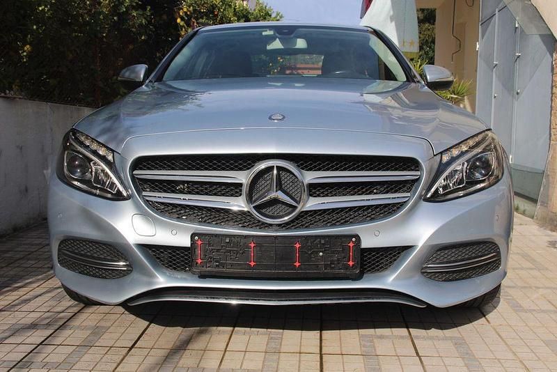 Usado 2014 Mercedes C180 Sedan | € 20.800 (Preço justo) - Imagem 1/4