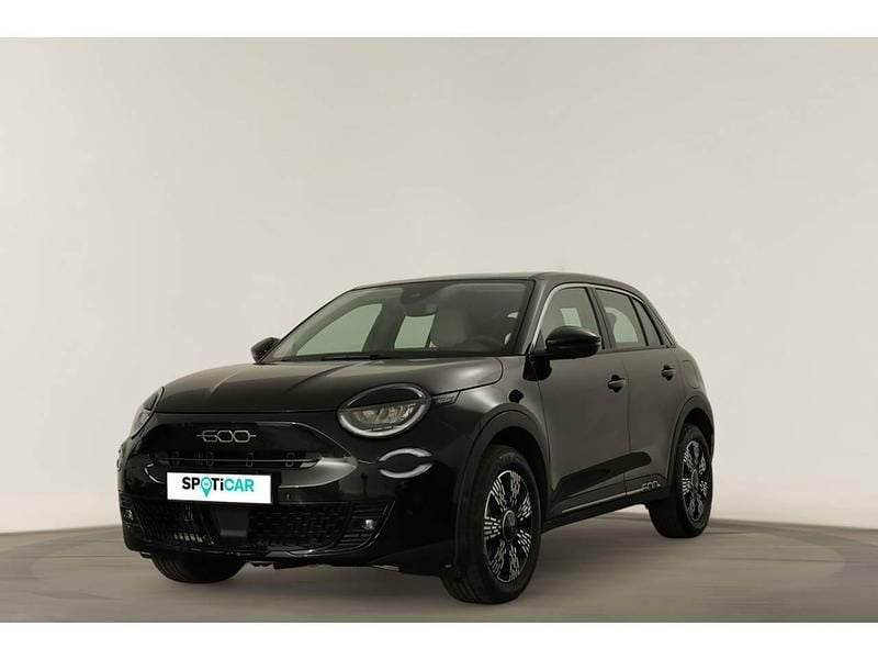 Preto Usado 2024 Fiat 600 SUV | € 21.990 (Preço justo) - Imagem 1/4