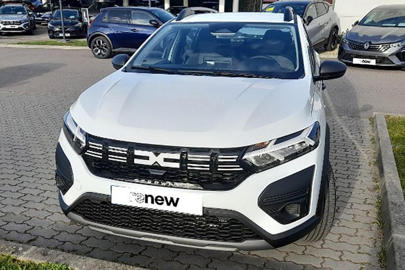 Branco Novo 2024 Dacia Sandero Essentiel Citadino | € 17.990 (Preço justo) - Imagem 1/4