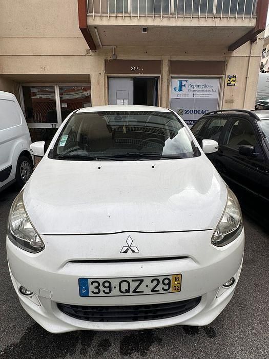 Usado 2016 Mitsubishi Space Star Sedan | € 7.500 (Preço justo) - Imagem 1/4