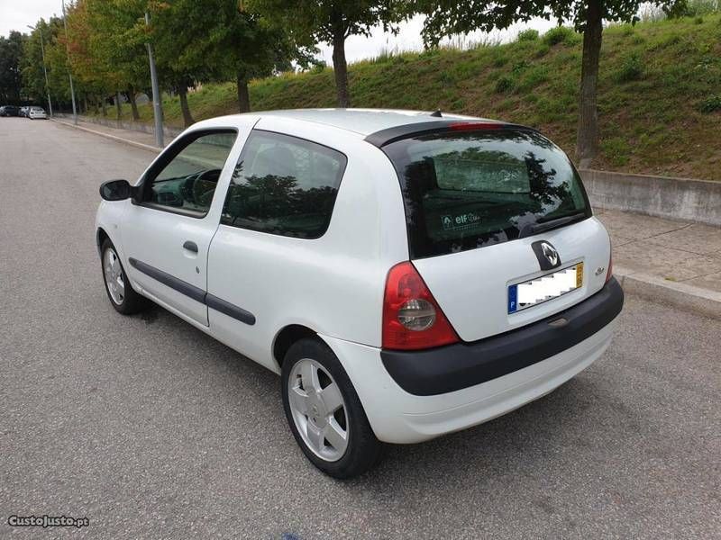 Vendido Renault Clio 1.5 DCI / AC Carros usados para venda