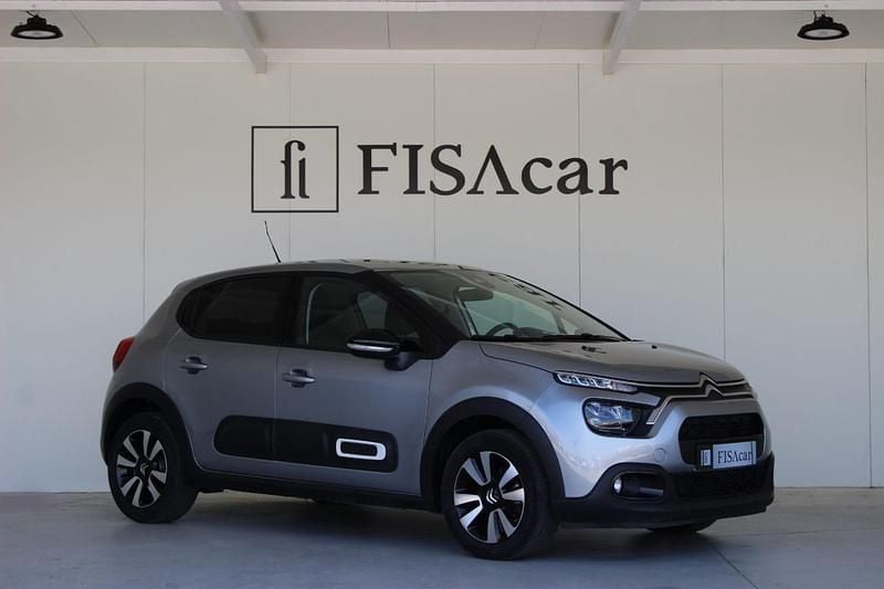 Cinzento Usado 2024 Citroën C3 PureTech Citadino | € 17.900 (Preço justo) - Imagem 1/4