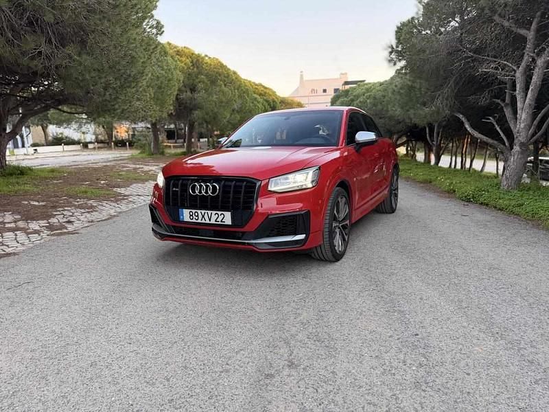 Usado Audi Q2 300 HP (220 kW) 2019 Vermelho SUV
