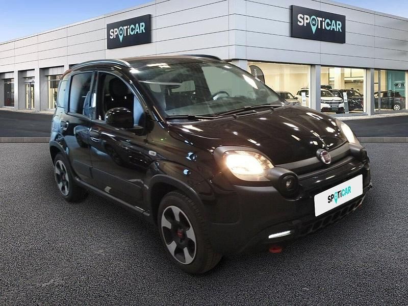 Usado Fiat Panda Cross Cross 70 HP (51 kW) 2024 Preto Citadino