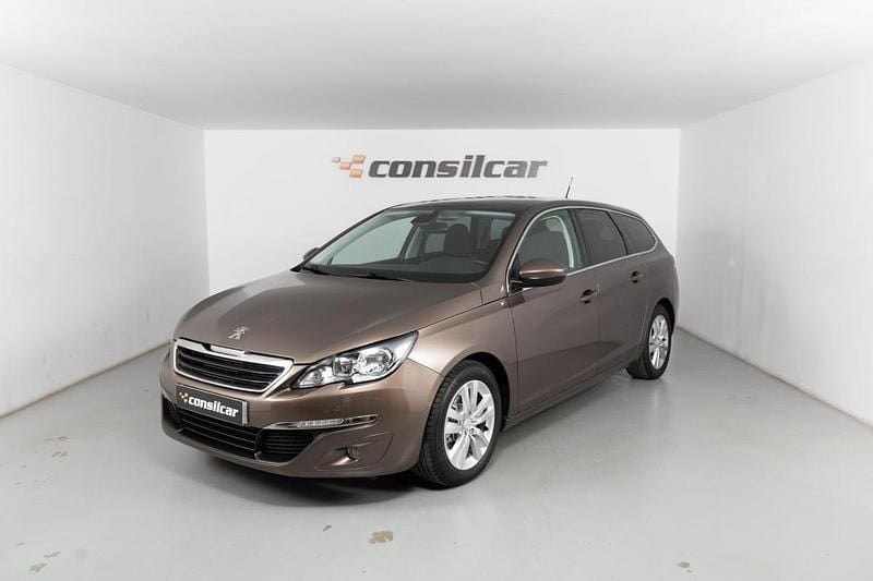 Castanho Usado 2014 Peugeot 308 Active Carrinha | € 9.980 (Preço justo) - Imagem 1/4