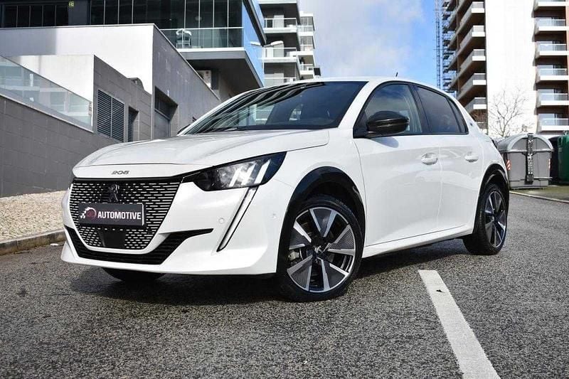Branco Usado 2021 Peugeot e-208 Citadino | € 16.990 (Preço justo) - Imagem 1/4