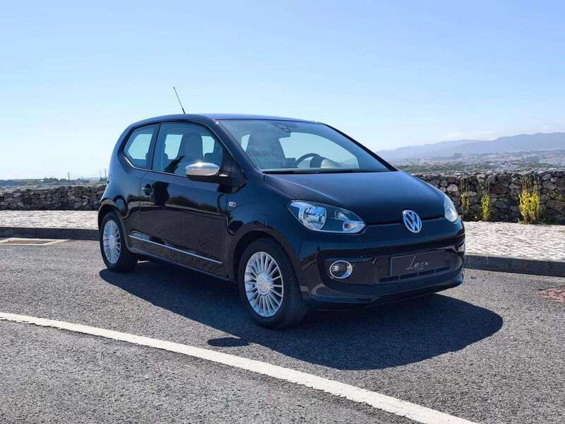 Preto Usado 2013 VW up! Citadino | € 6.950 (Preço justo) - Imagem 1/4