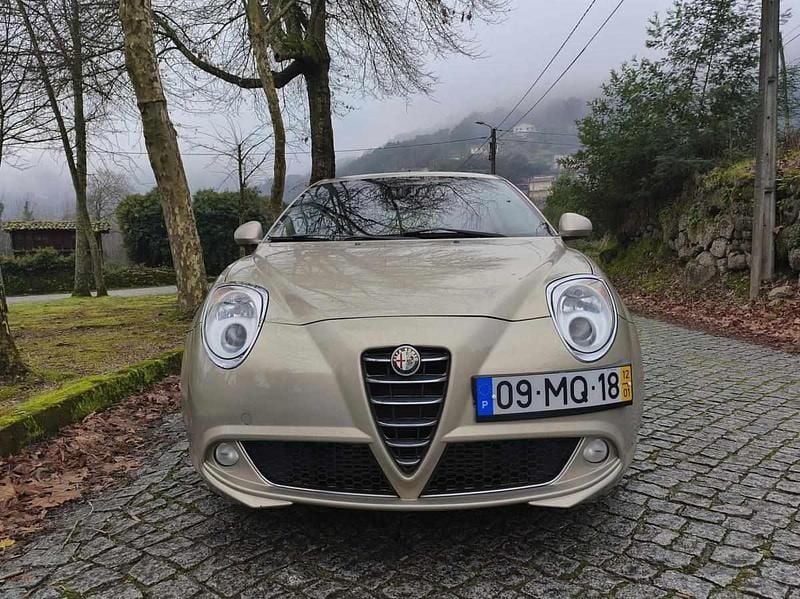 Usado Alfa Romeo MiTo 95 HP (69 kW) 2012 Outra Citadino