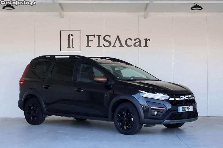 Preto Usado 2024 Dacia Jogger Extreme Monovolume | € 19.600 (Preço justo) - Imagem 1/1