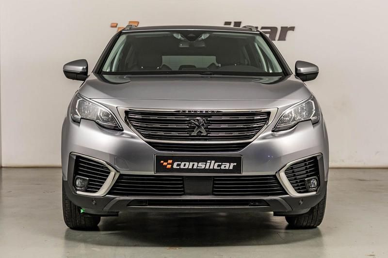 Usado Peugeot 5008 Active 130 HP (95 kW) 2019 Cinza SUV
