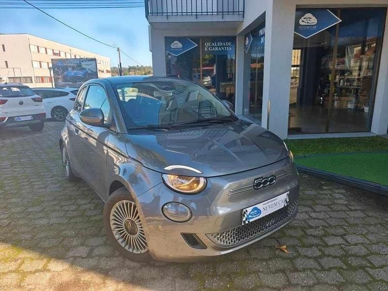 Cinzento Usado 2021 Fiat 500e | € 14.990 (Bom preço) - Imagem 1/4