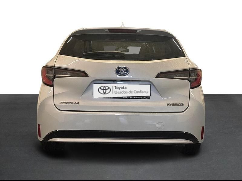Usado Toyota Corolla Comfort 122 HP (89 kW) 2021 Branco (pintura metalizada especial)