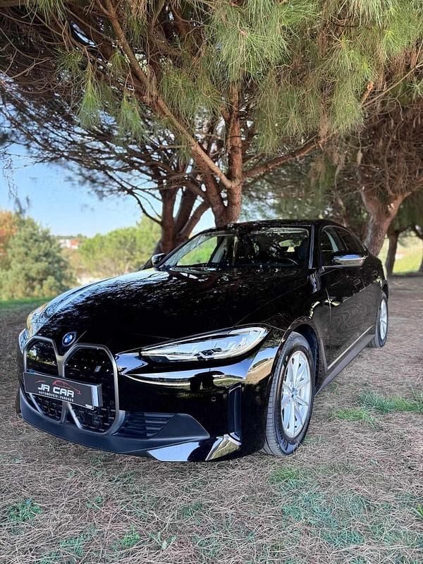Preto Usado 2022 BMW i4 Performance Sedan | € 40.000 (Bom preço) - Imagem 1/4