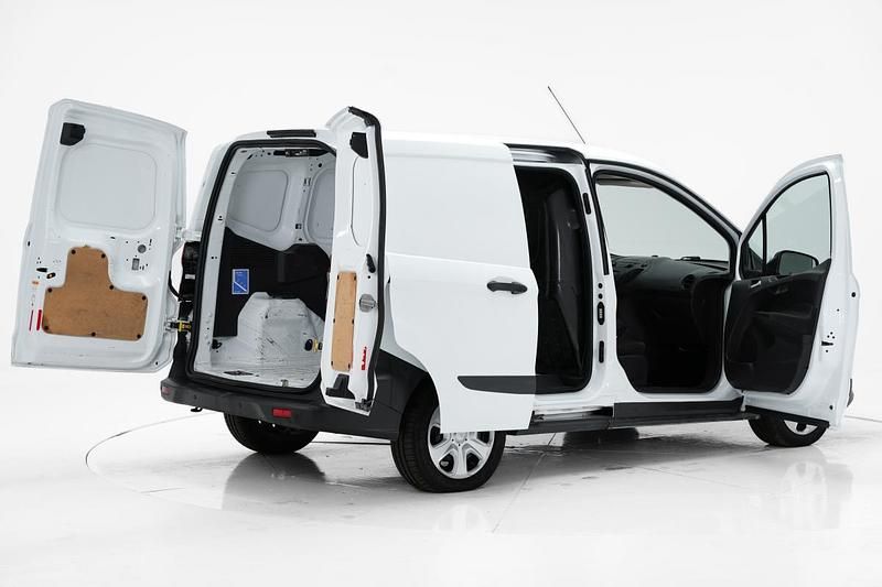 Usado Ford Transit 75 HP (55 kW) 2020 Branco
