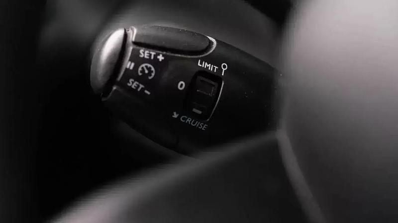 Usado Toyota Proace 102 HP (75 kW) 2021 Branco Monovolume