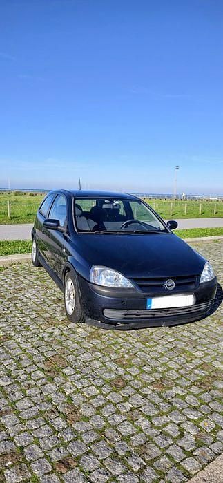 Usado Opel Corsa 75 HP (55 kW) 2002 Azul Citadino