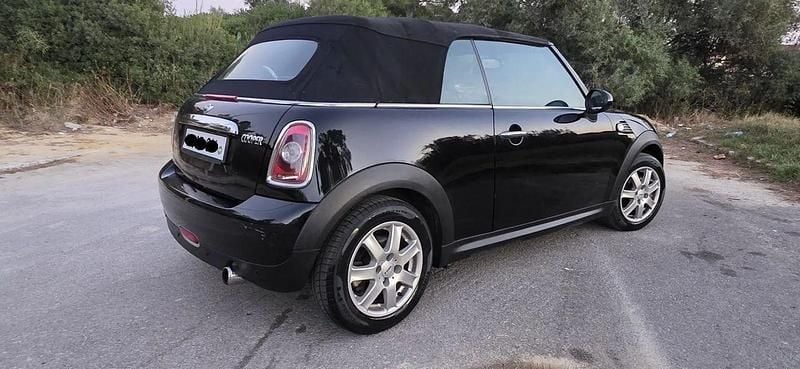 Usado Mini Cooper Cabriolet 122 HP (89 kW) 2009 Preto Cabrios