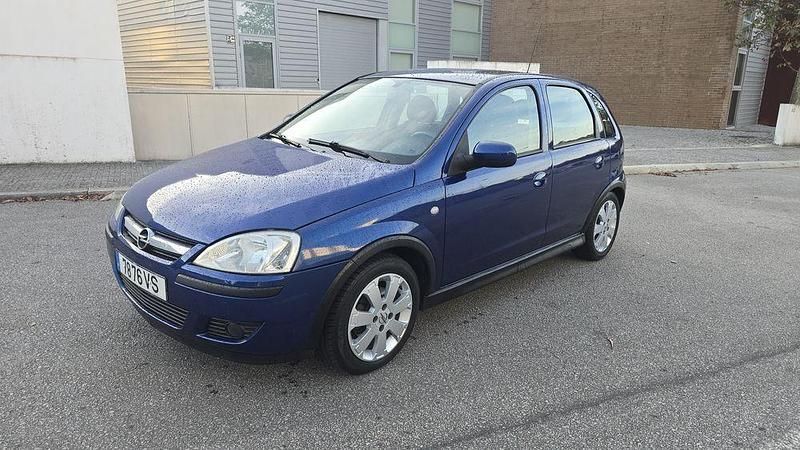 Usado 2003 Opel Corsa Sedan | € 2.950 (Preço elevado) - Imagem 1/4