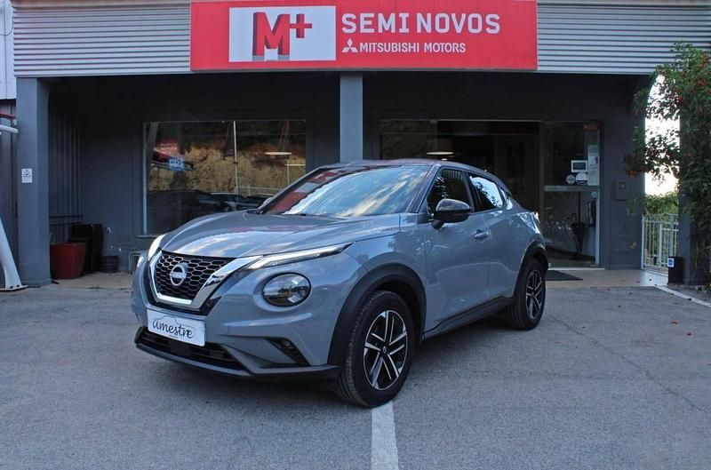 Cinza Usado 2025 Nissan Juke Acenta SUV | € 23.500 (Preço justo) - Imagem 1/4