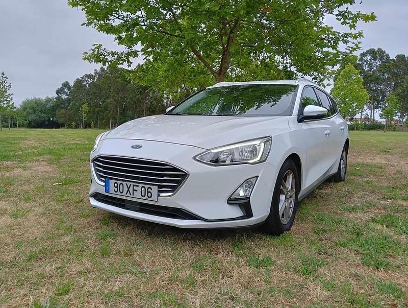 Usado Ford Focus 120 HP (88 kW) 2019 Branco Carrinha
