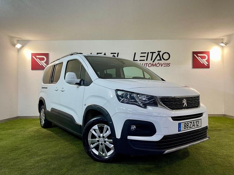 Branco Usado 2019 Peugeot Rifter Active Monovolume | € 18.500 - Imagem 1/4