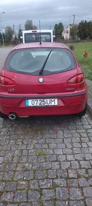 Usado Alfa Romeo 147 2002 Citadino
