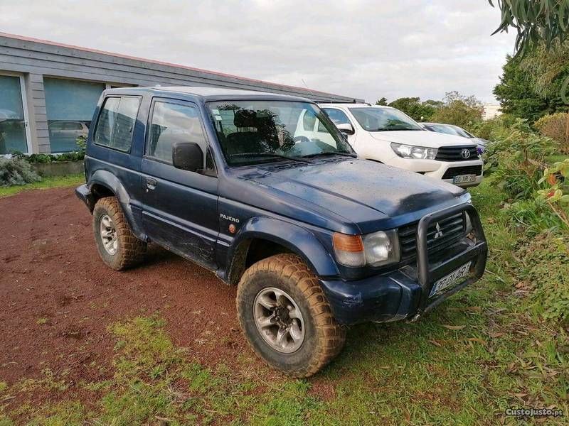 Vendido Mitsubishi Pajero 2.5 gls Carros usados para venda