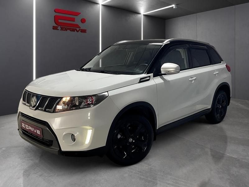 Branco Usado 2018 Suzuki Vitara SUV | € 18.980 - Imagem 1/4