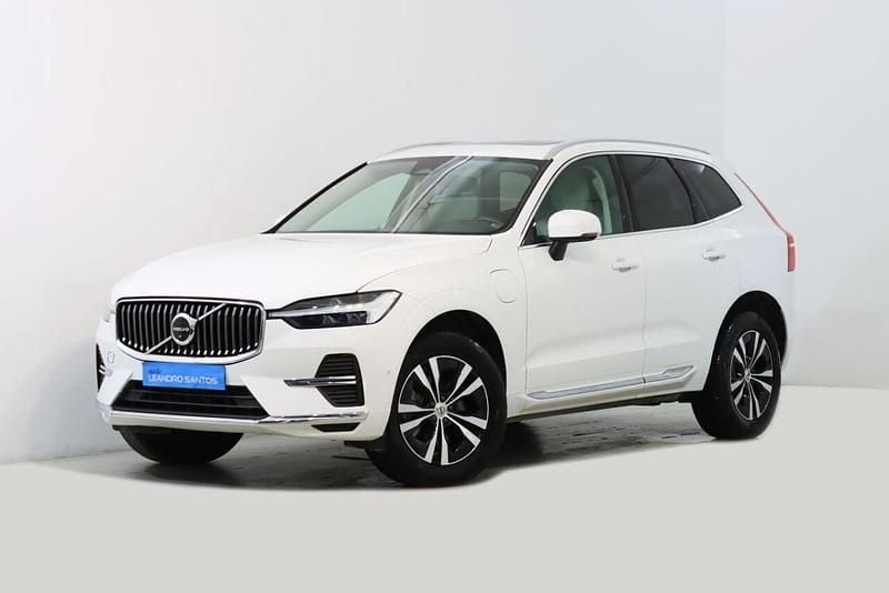 Branco Usado 2022 Volvo XC60 SUV | € 41.900 (Bom preço) - Imagem 1/2