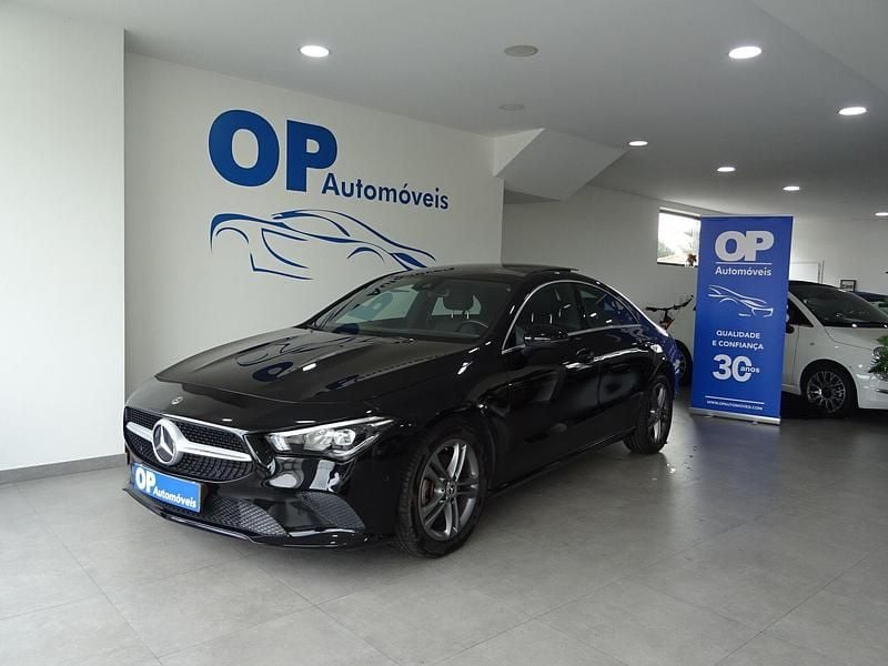 Preto Usado 2019 Mercedes CLA200 Progressive Sedan | € 27.950 - Imagem 1/4