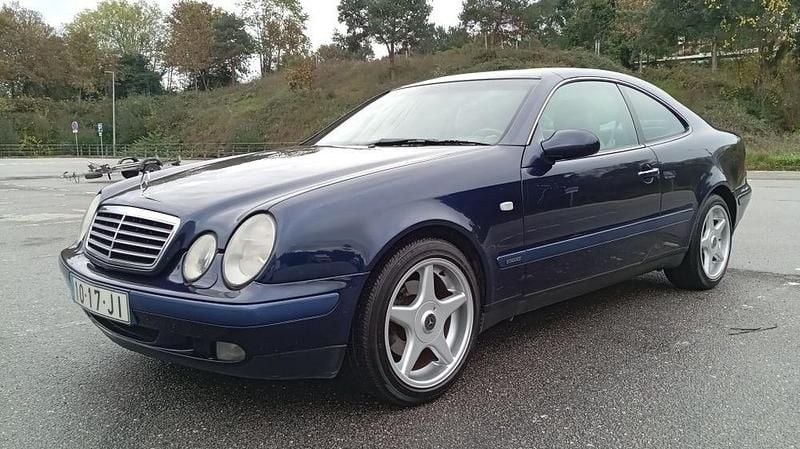 Usado 1997 Mercedes CLK200 | € 5.490 - Imagem 1/4
