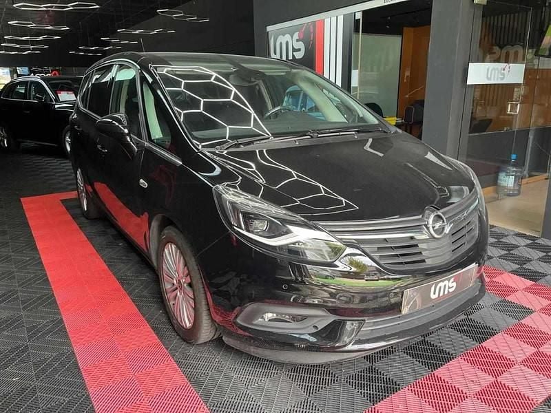 Preto Usado 2018 Opel Zafira Dynamic Monovolume | € 14.500 (Bom preço) - Imagem 1/3