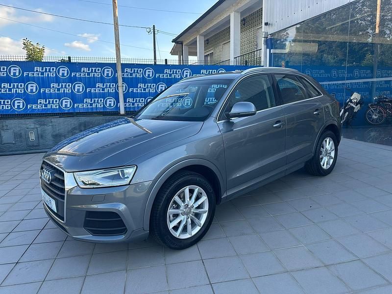 Cinza Usado 2015 Audi Q3 Sport SUV | € 19.900 (Bom preço) - Imagem 1/4