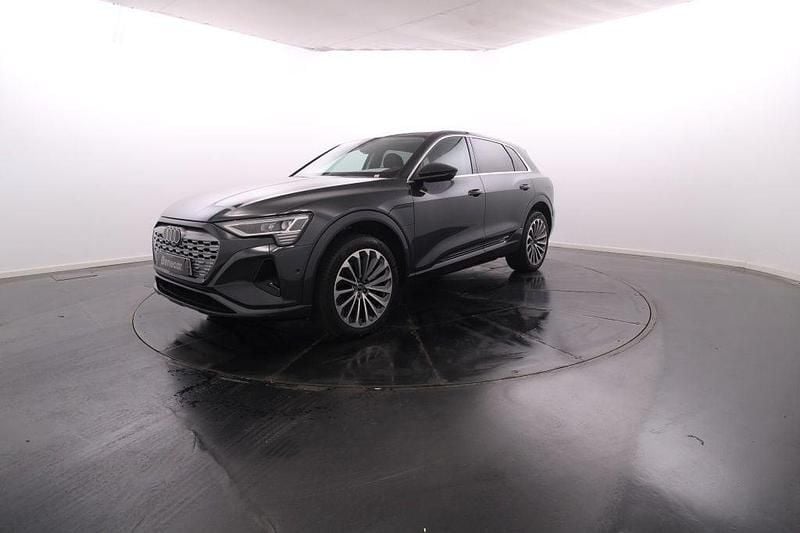 Cinzento Usado 2023 Audi Q8 e-tron SUV | € 59.900 (Caro) - Imagem 1/4