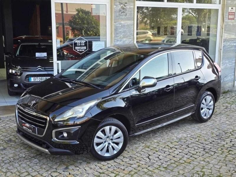 Preto Usado 2014 Peugeot 3008 Style Monovolume | € 11.950 (Preço justo) - Imagem 1/4
