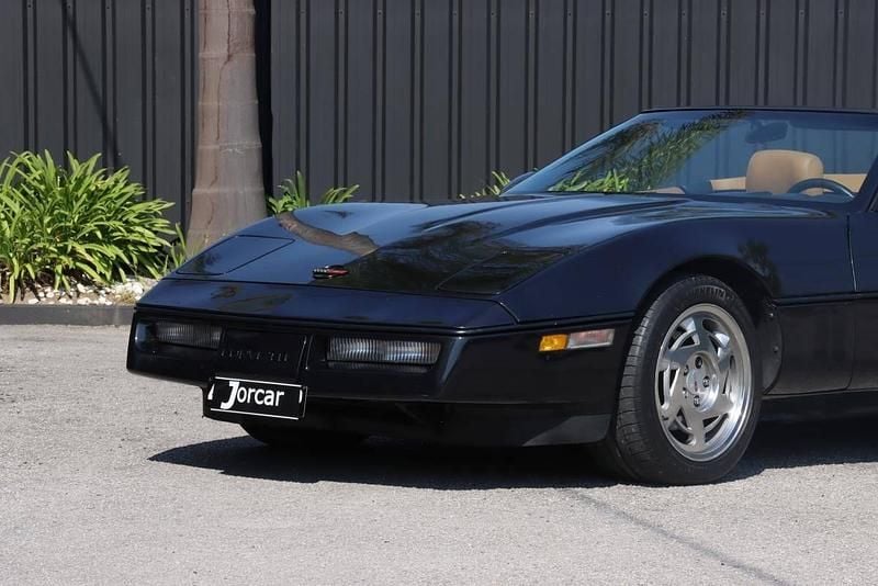 Usado Chevrolet Corvette 300 HP (220 kW) 1990 Antracite